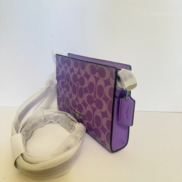 coach Slim Crossbody Bag In Signature Canvas cbm46 - Picture 5 of 8